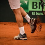 Tennis shoes Vs Sneakers